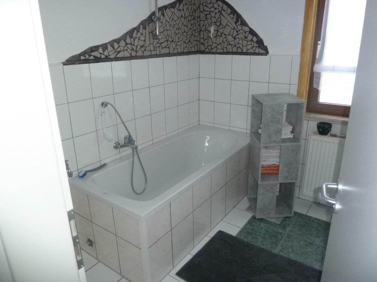 Im Gelben Haus Apartment Brotterode Luaran gambar